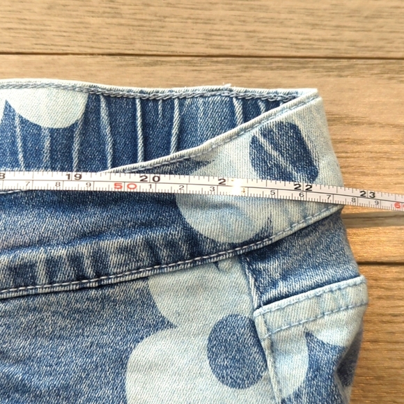 Plus Size Floral Denim Raw Hem Shorts - Size 4X New - Picture 6 of 8